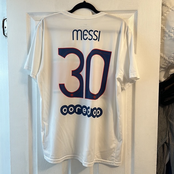 Messi PSG shirt Nike Dri-Fit - Picture 2 of 3